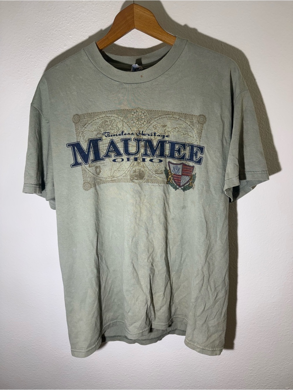 Vintage 90s Hanes Ohio Maumee Graphic T-Shirt Sage Green Mens Large USA Made